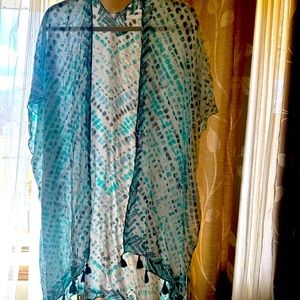 Flowing swim coverup NWT . Multi color Teal . One Size , Modena